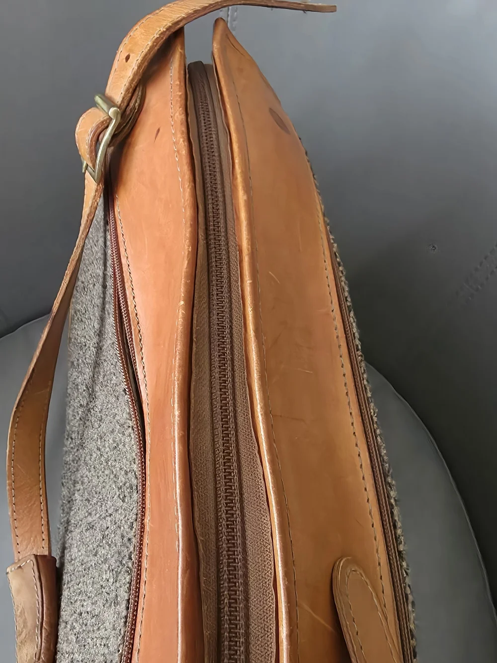 HARTMANN Neutral Tweed Shoulder Bag with Tan Leather Trim VINTAGE